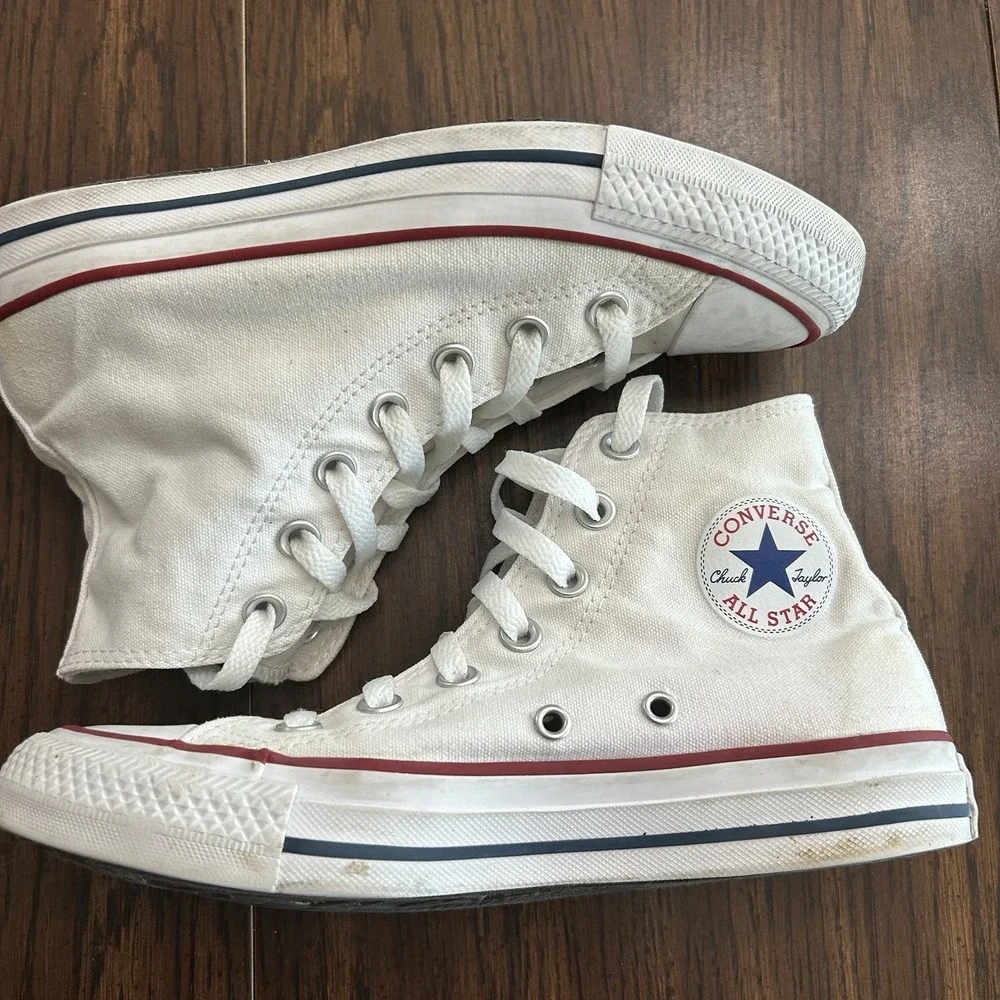 Converse Chuck Taylor All Star High Top White Canvas Sneakers Women's 6 - Picture 2 of 11